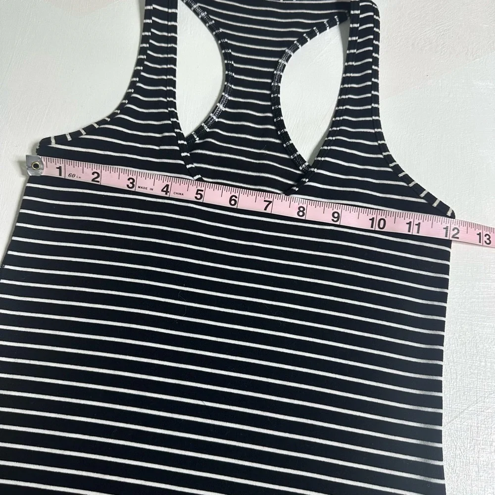 Lululemon Cool Racerback Parallel Stripe Black White p2p 12” approx size 4/6 - Picture 8 of 11